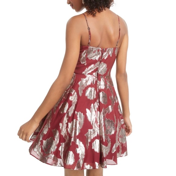 City Studios Juniors' Metallic-Print Fit & Flare Dress - Berry Size 3 - Picture 2 of 4